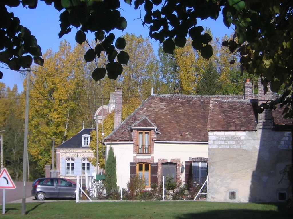 Hotel Les Rives De Champagne Courceroy Zewnętrze zdjęcie